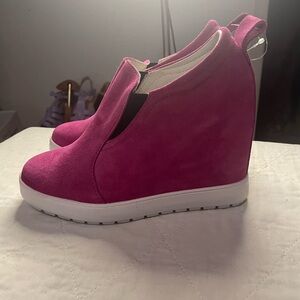 Women's Pink Wedge Sneakers
